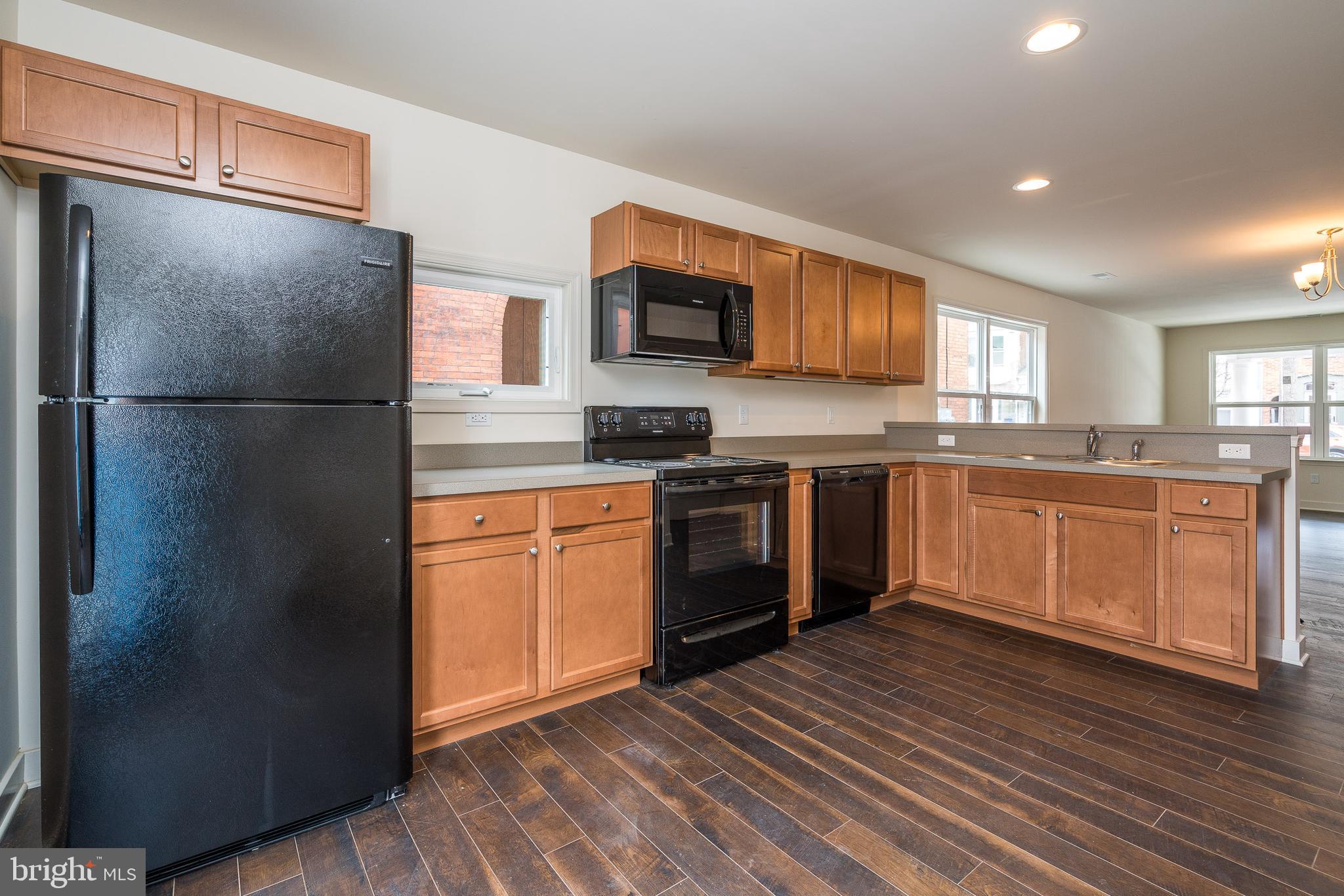 219 Baltimore Street Hanover, PA 17331 - Photo 3 of 19 Gallery Image 3