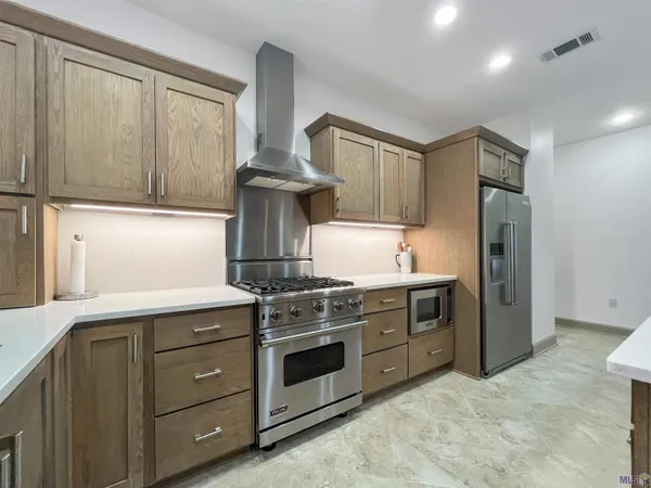 $499,900 | 9788 Hunter Brook Lane, Denham Springs, LA 70706