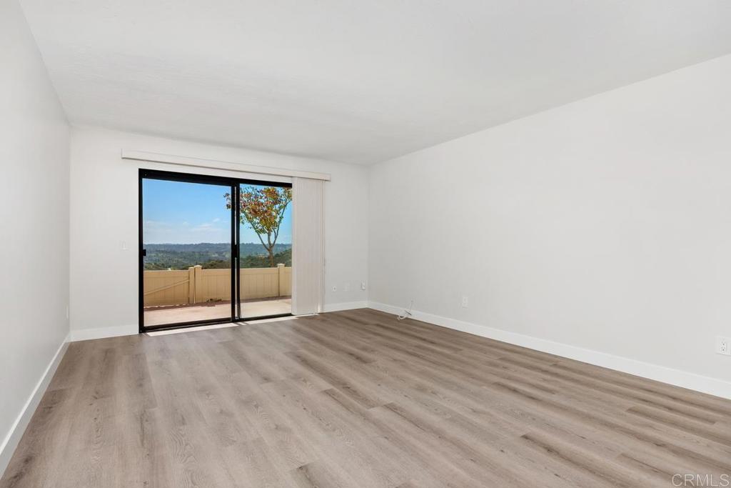 245 Fairlee Lane Encinitas, CA 92024 - Photo 24 of 25 Great Room!