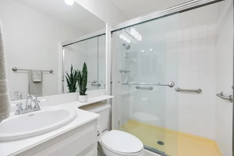 $799,000 | 245 Fairlee Lane, Encinitas, CA 92024