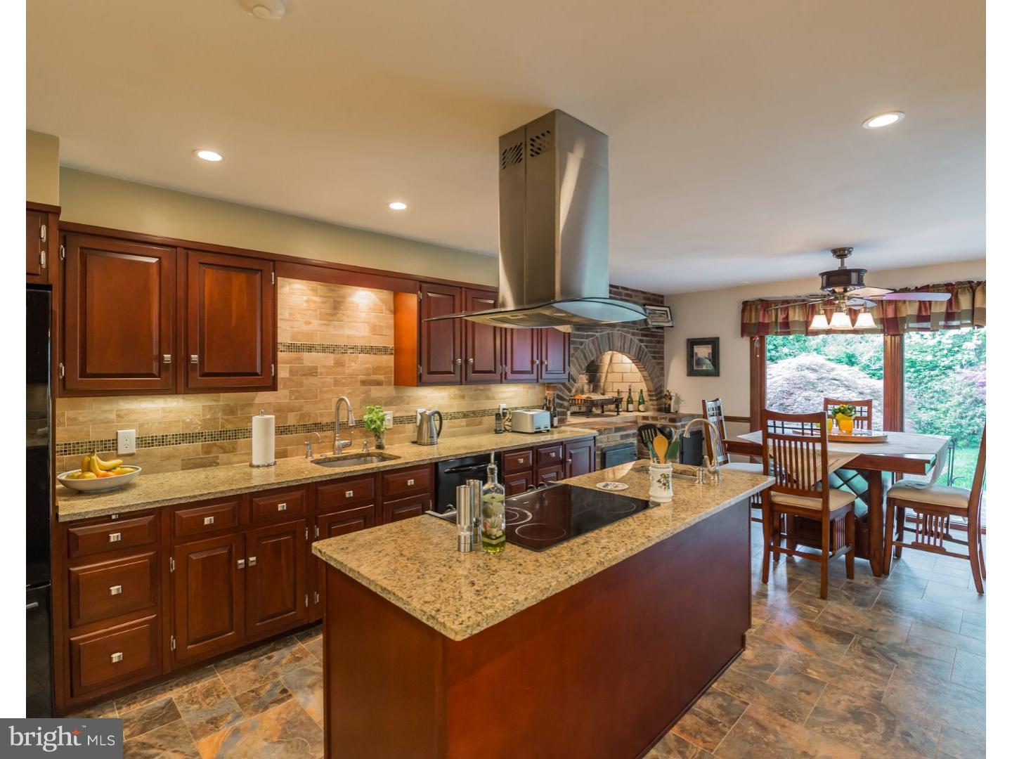 640 Bobbin Mill Road Media, PA 19063 - Photo 4 of 25 Kitchen