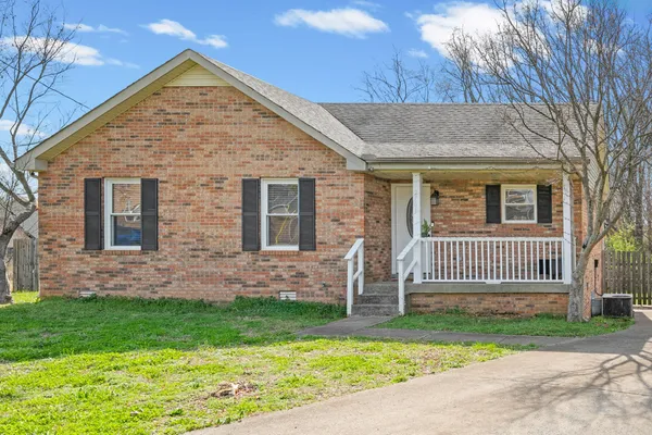 $1,850 | 2701 East Copeland Court, Clarksville, TN 37042