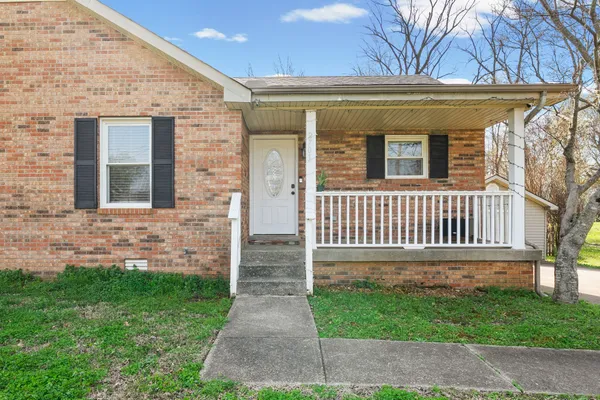 $1,850 | 2701 East Copeland Court, Clarksville, TN 37042