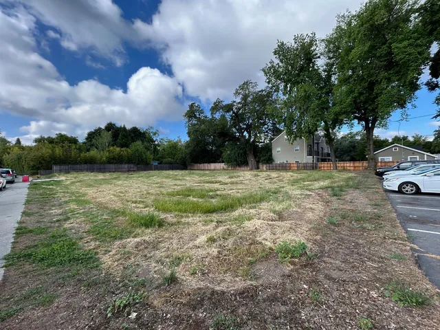 $1,250,000 | 717 D Street, Davis, CA 95616