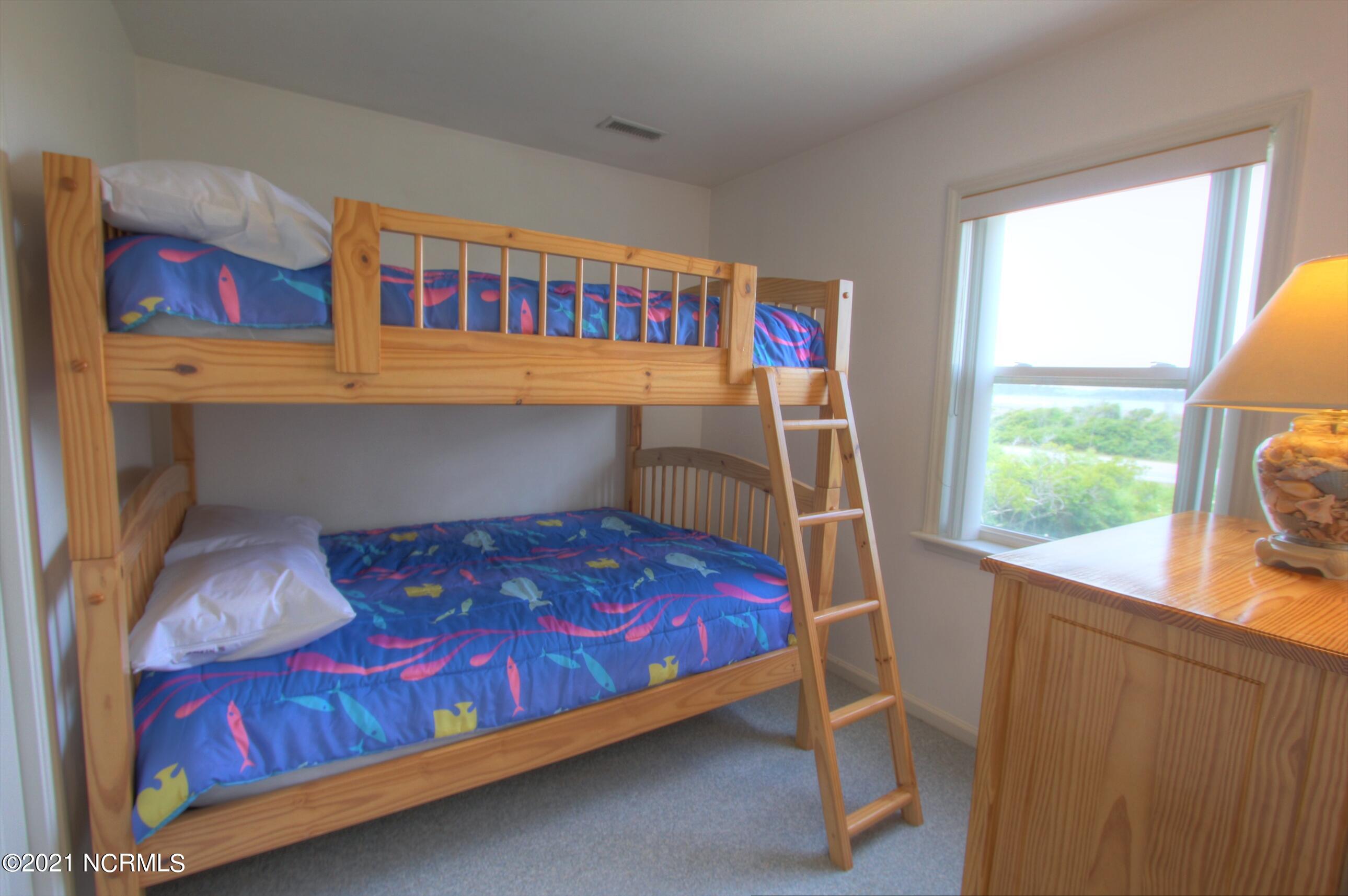 155 Topsail Road North Topsail Beach, NC 28460 - Photo 18 of 22 Third bedroom