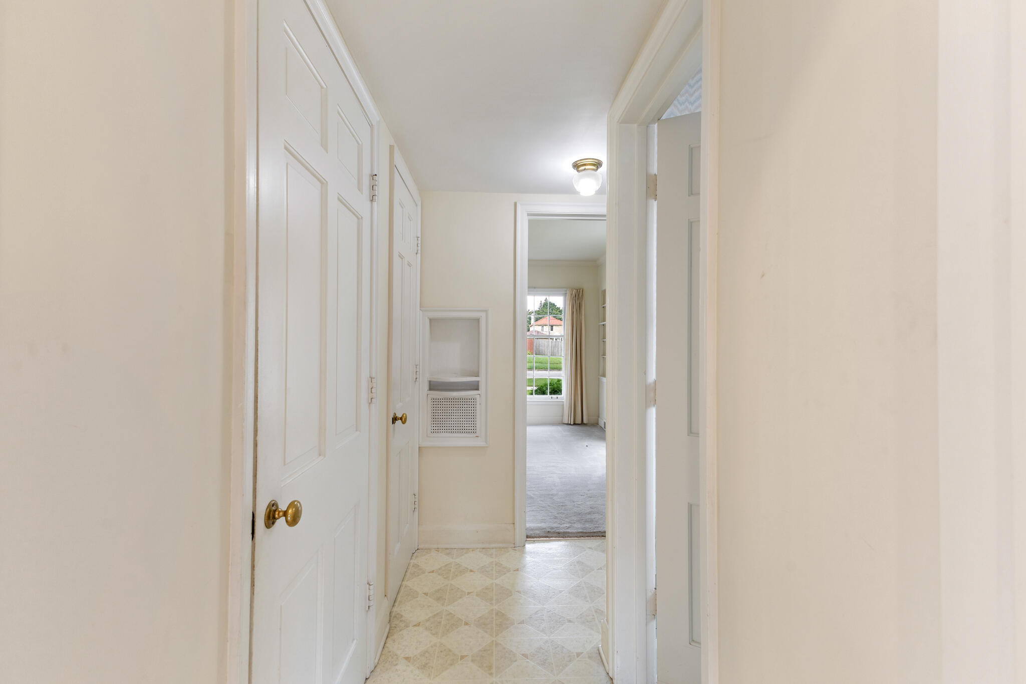 3920 Kinzie Avenue Racine, WI 53405 - Photo 14 of 42 Walkway