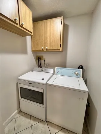 $1,500 | 124 Virginia Avenue, Unit 2, Mount Washington, PA 15211