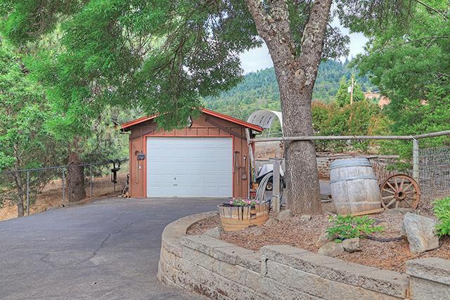 6666 Tunnel Loop Road Grants Pass, OR 97526 - Photo 21 of 26 Additional Photo