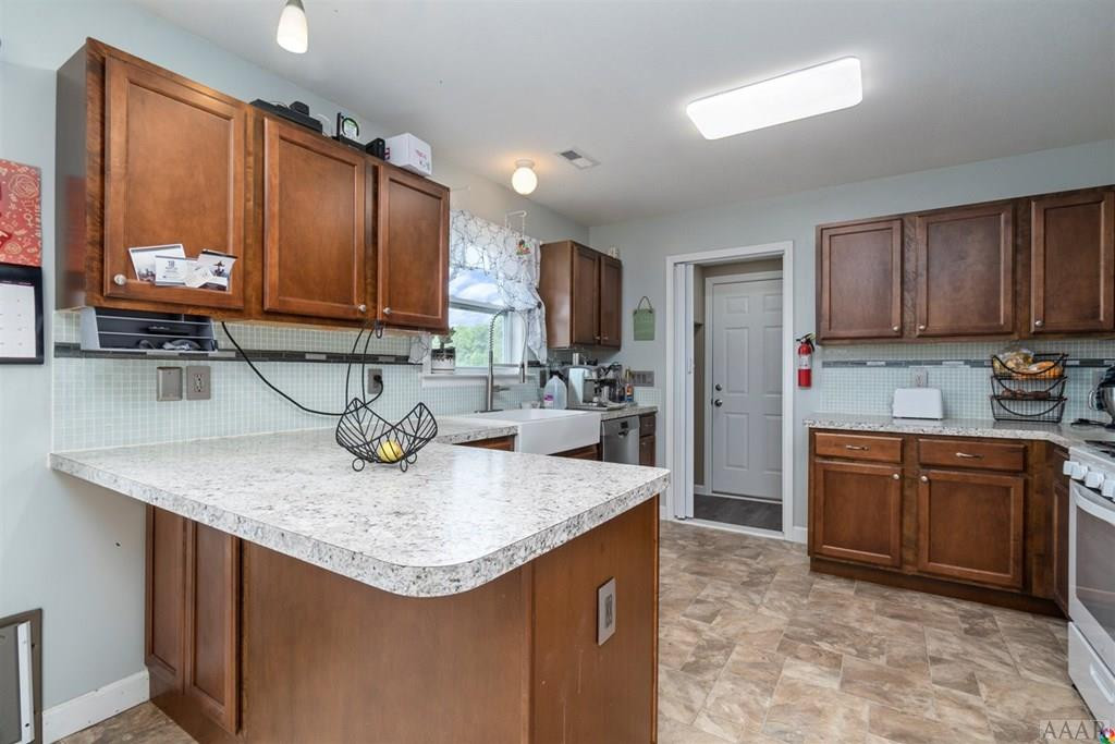 1007 Riley Drive Elizabeth City, NC 27909 - Photo 12 of 45 Gallery Image 12