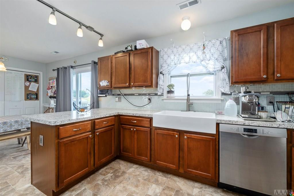 1007 Riley Drive Elizabeth City, NC 27909 - Photo 15 of 45 Gallery Image 15