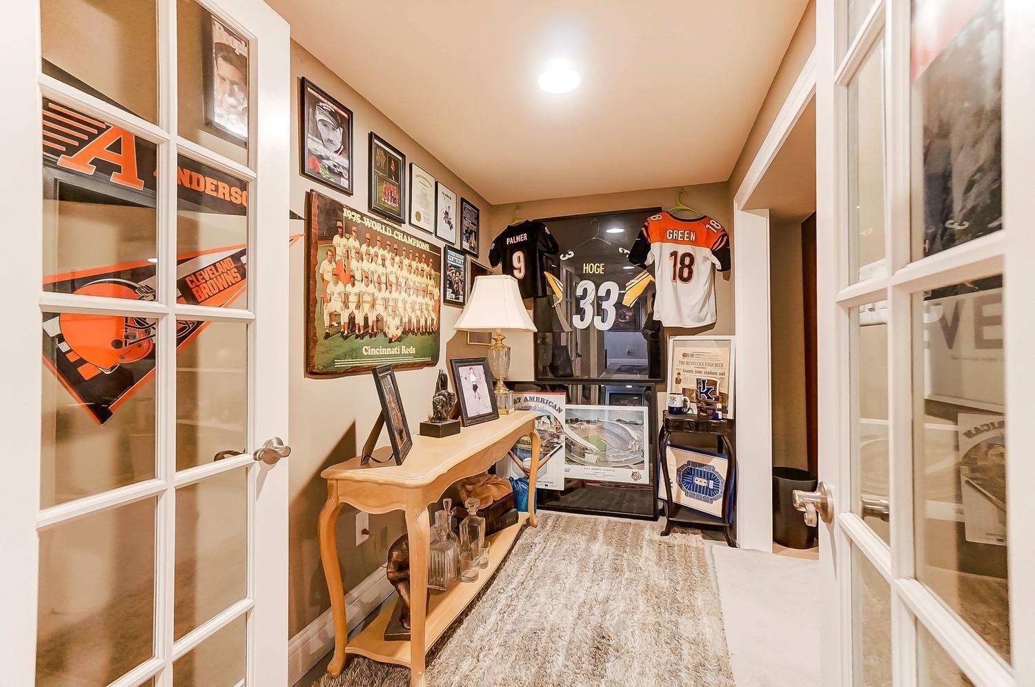 7949 Woodruff Road Cincinnati, OH 45255 - Photo 33 of 47 Gallery Image 33