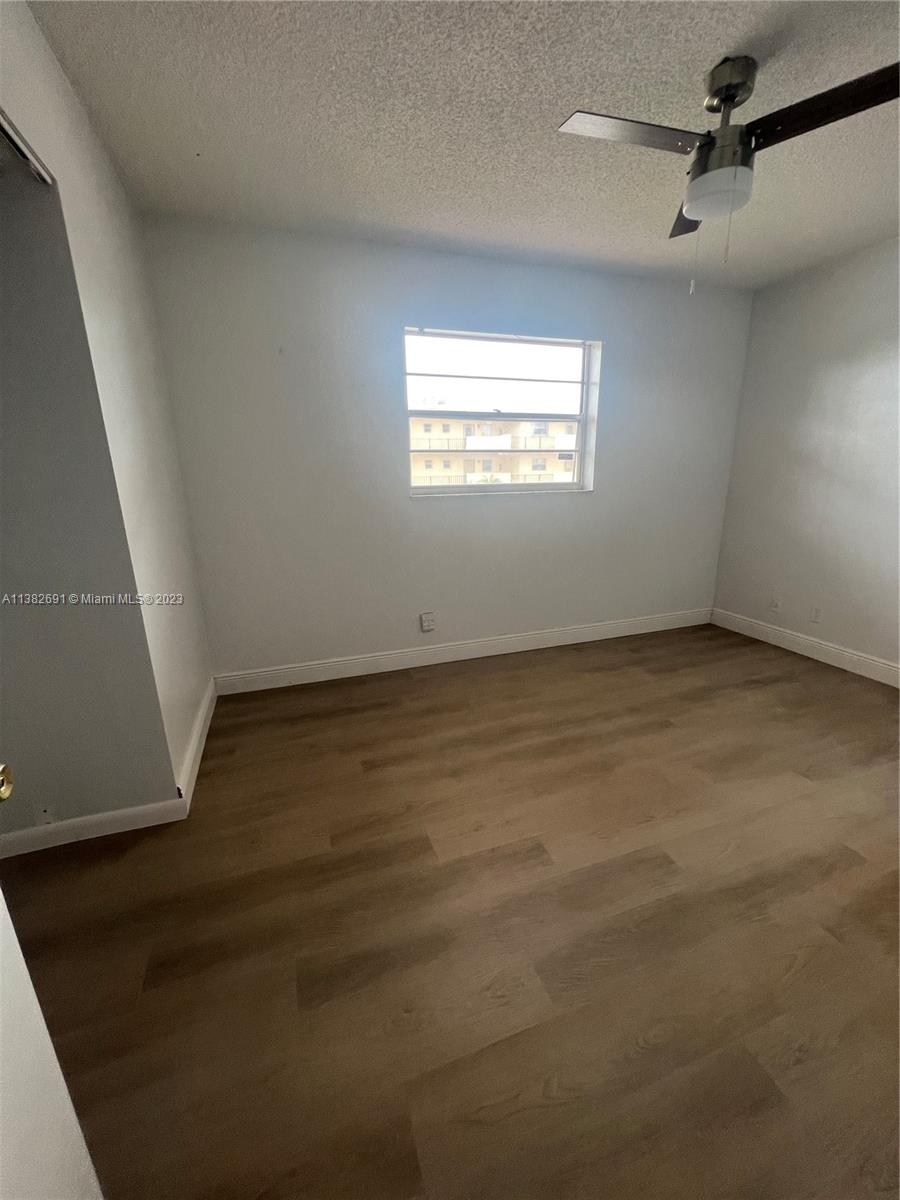 101 Berkley Road, Unit 206 Hollywood, FL 33024 - Photo 17 of 31 Gallery Image 17