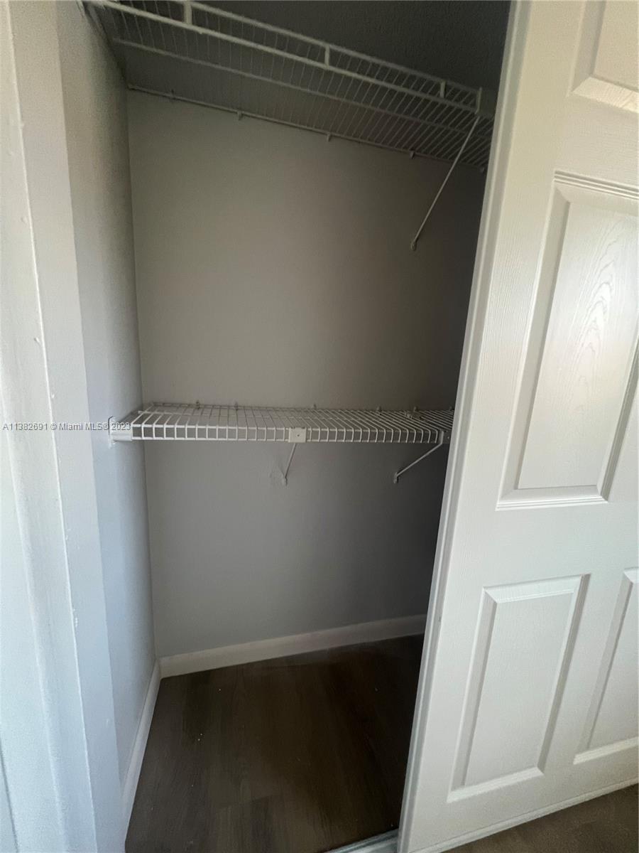 101 Berkley Road, Unit 206 Hollywood, FL 33024 - Photo 19 of 31 Gallery Image 19