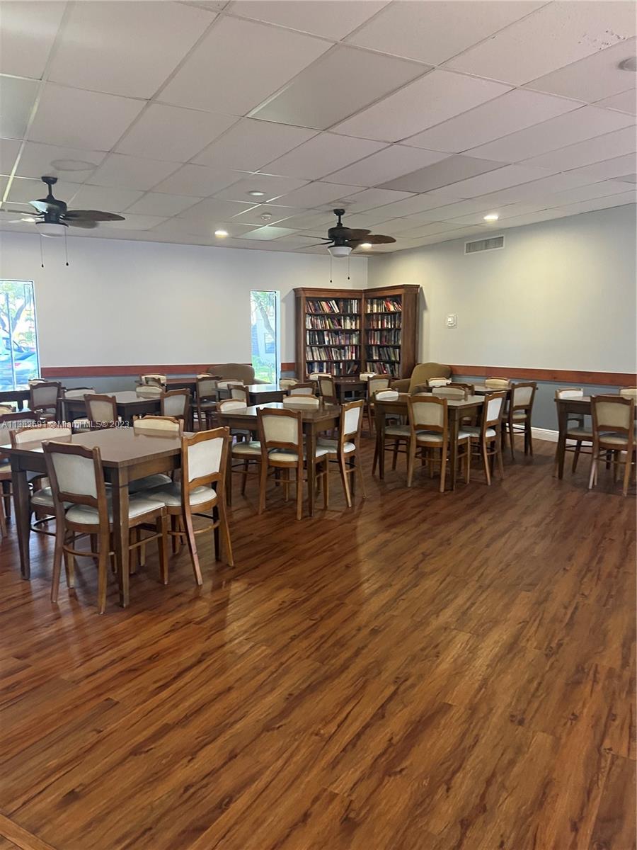 101 Berkley Road, Unit 206 Hollywood, FL 33024 - Photo 25 of 31 Gallery Image 25