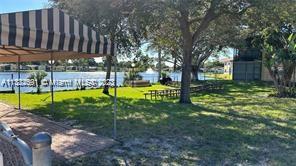 101 Berkley Road, Unit 206 Hollywood, FL 33024 - Photo 27 of 31 Gallery Image 27