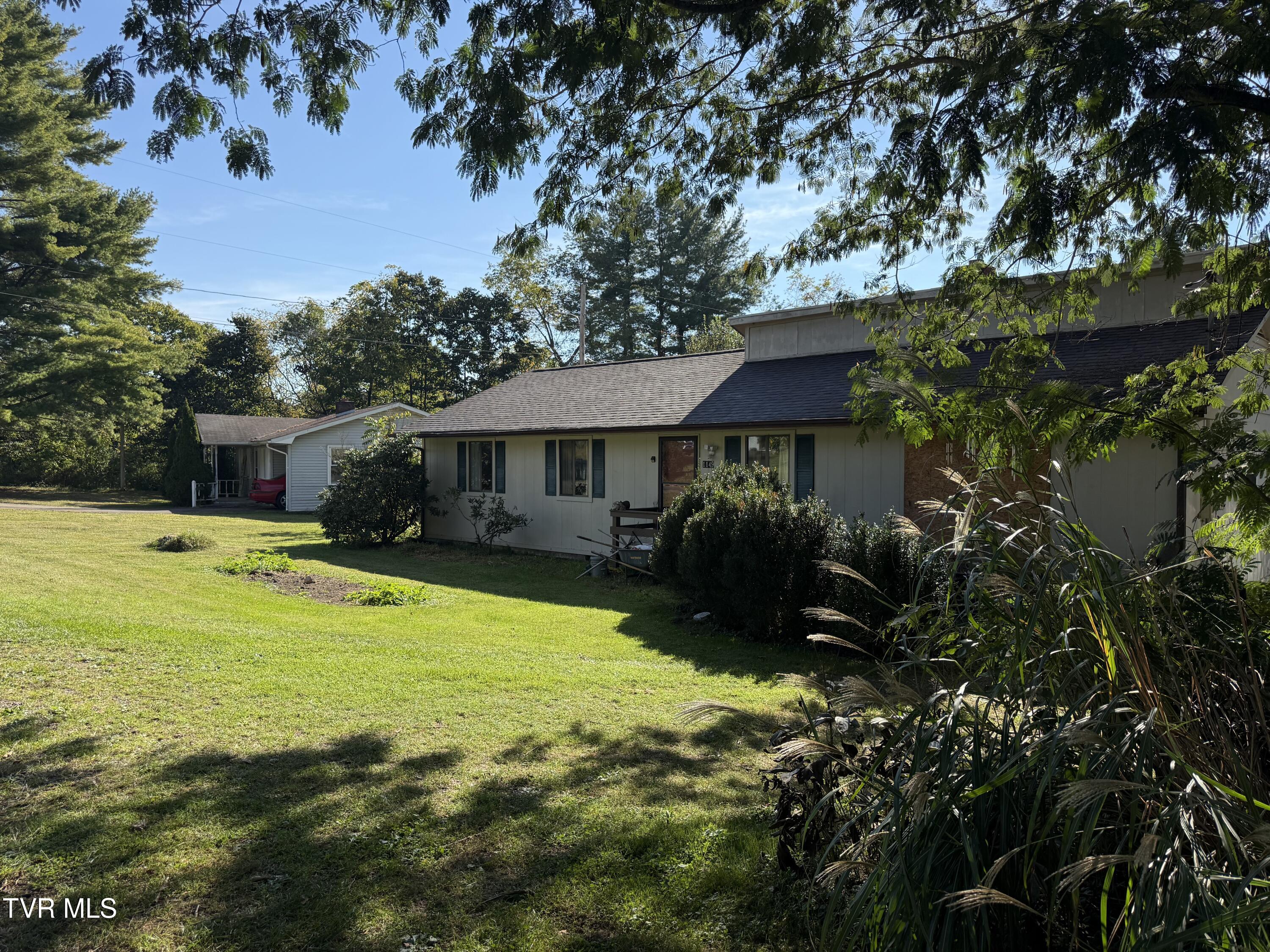 1149 Rainbow Road Mountain City, TN 37683 - Photo 3 of 25 1149 Rainbow Road 23