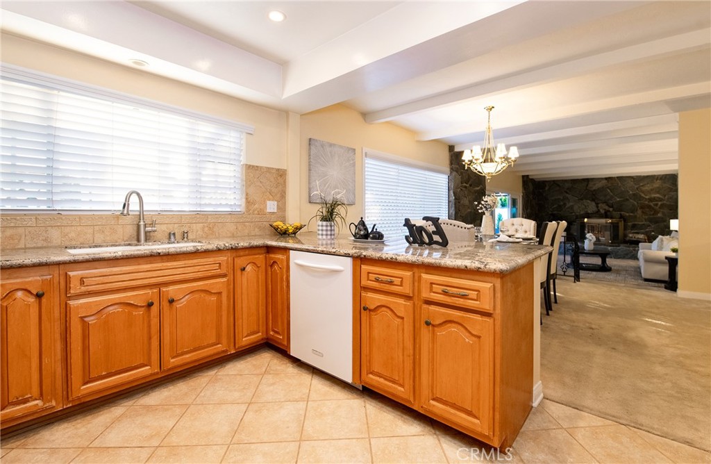 3301 Grayburn Road Pasadena, CA 91107 - Photo 11 of 40