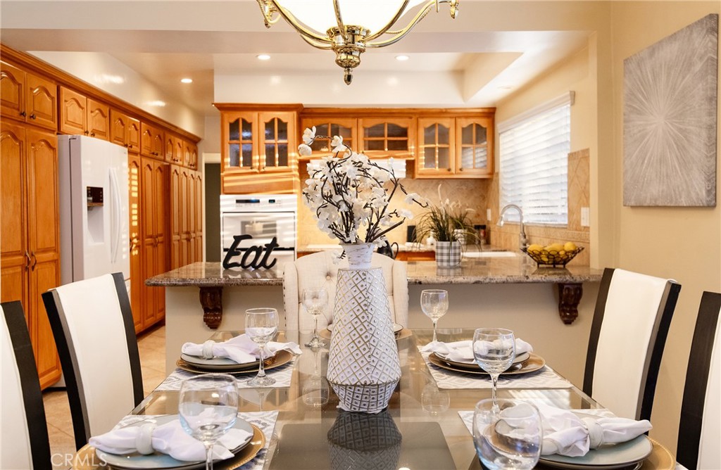 3301 Grayburn Road Pasadena, CA 91107 - Photo 13 of 40