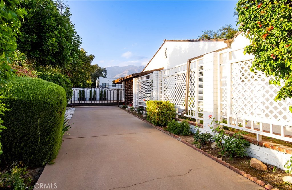 3301 Grayburn Road Pasadena, CA 91107 - Photo 24 of 40