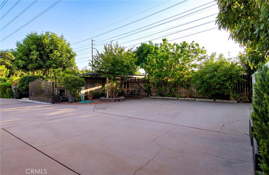 3301 Grayburn Road Pasadena, CA 91107 - Photo 26 of 40