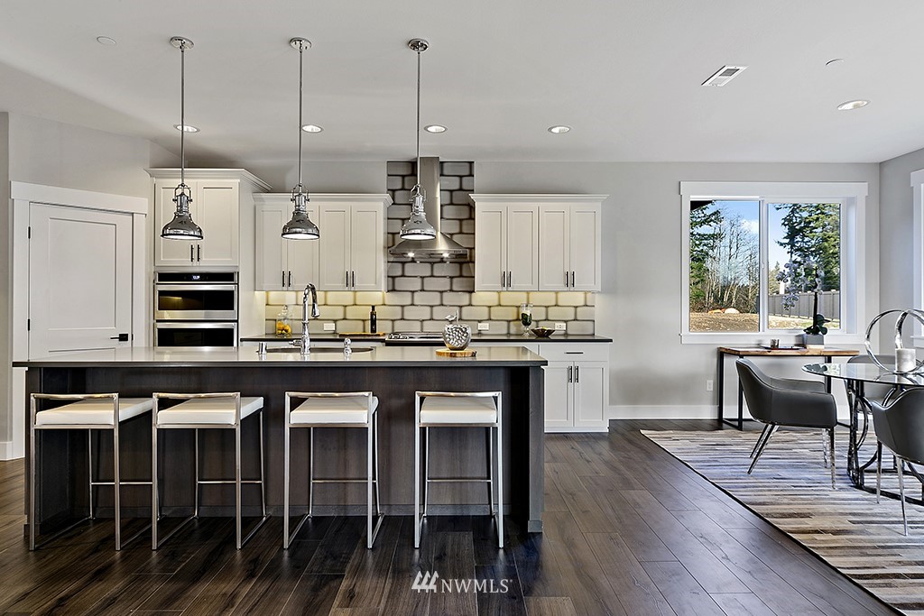 7812 Connells Prairie Road East Bonney Lake, WA 98391 - Photo 11 of 25 Gallery Image 11
