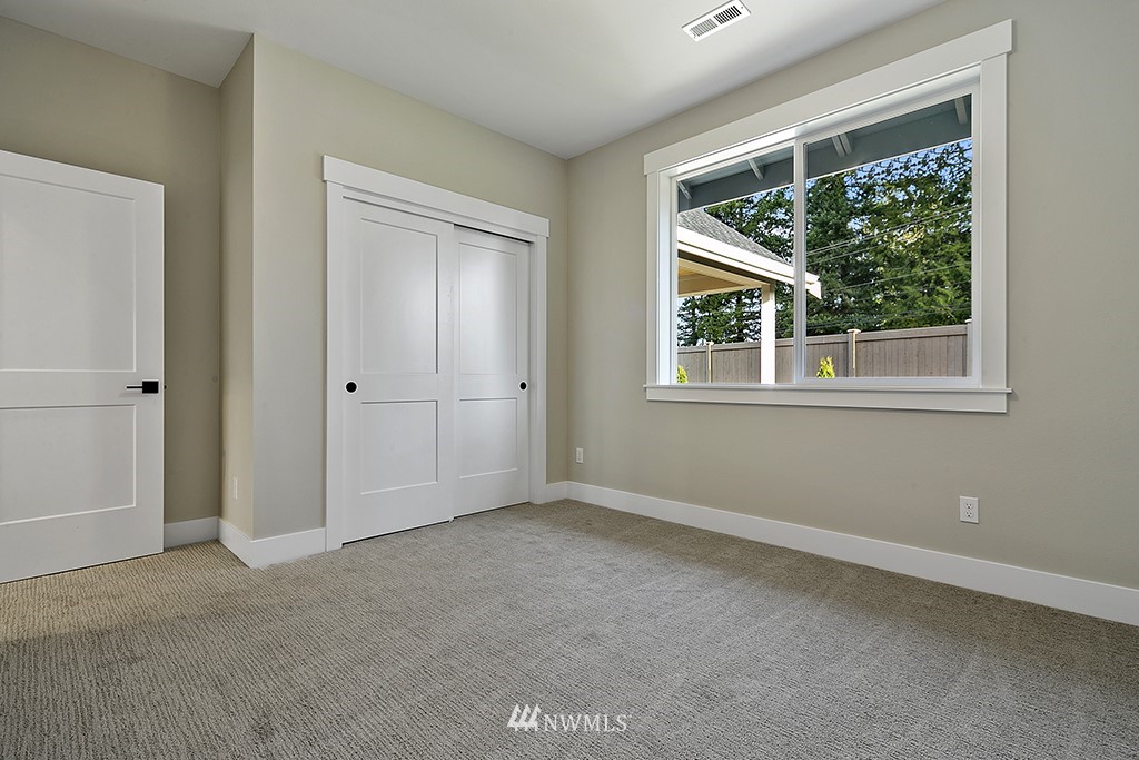 7812 Connells Prairie Road East Bonney Lake, WA 98391 - Photo 22 of 25 Gallery Image 22