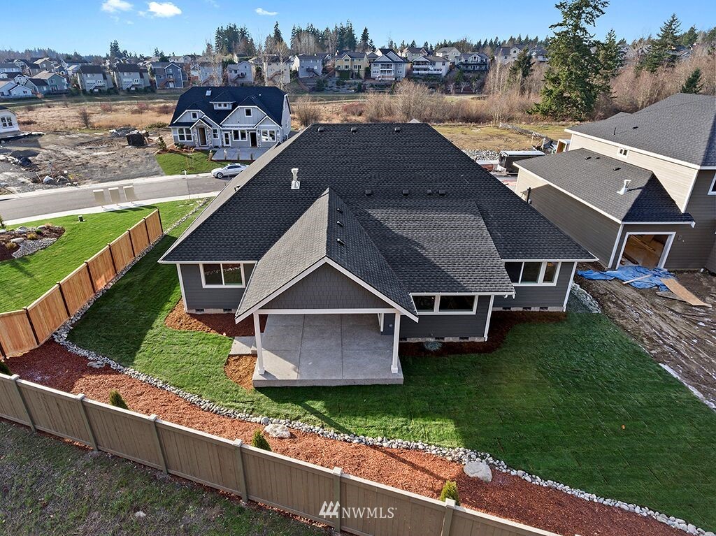 7812 Connells Prairie Road East Bonney Lake, WA 98391 - Photo 25 of 25 Gallery Image 25