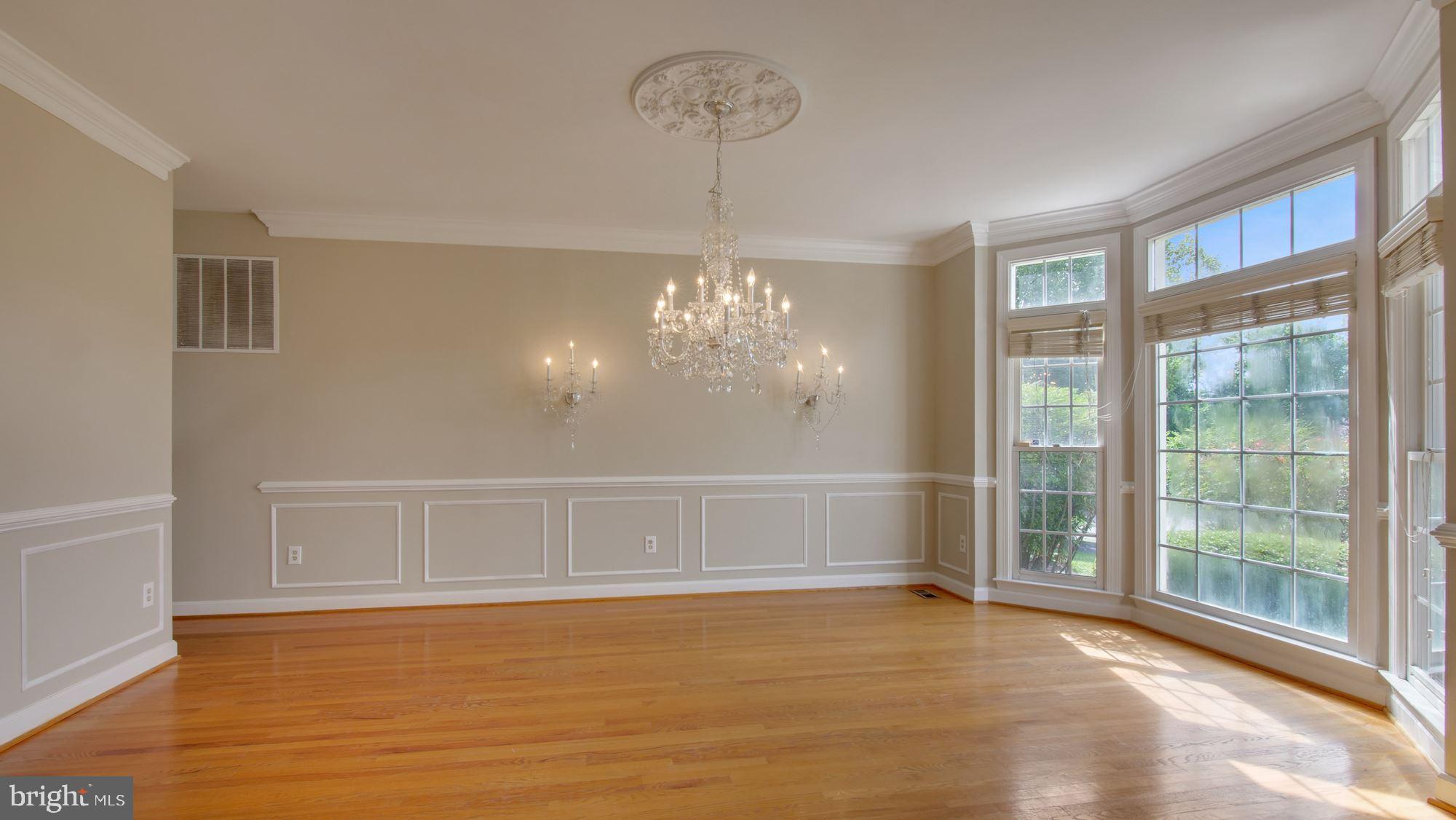 11100 Tommye Lane Reston, VA 20194 - Photo 12 of 50 Dining Room
