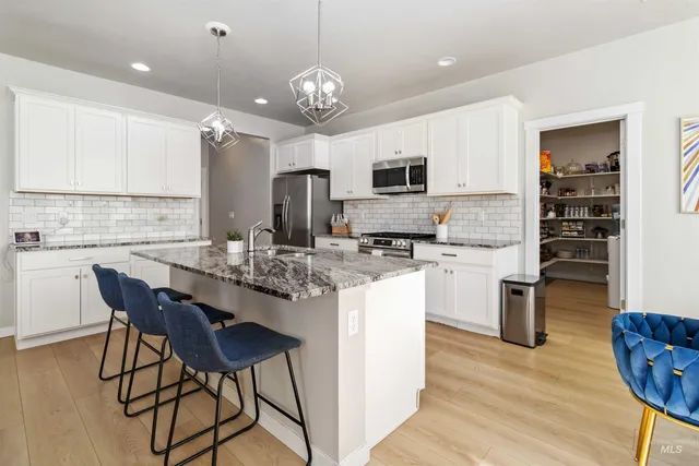 $789,000 | 892 North Chastain Lane, Eagle, ID 83616