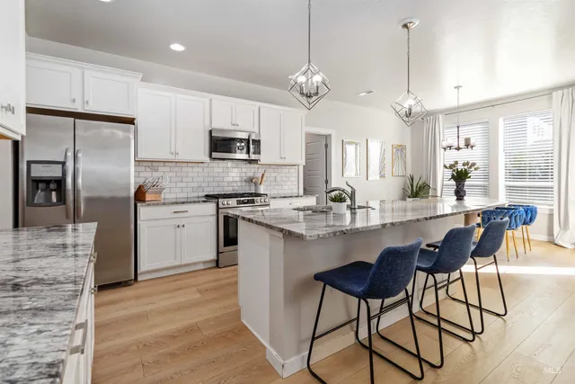 $789,000 | 892 North Chastain Lane, Eagle, ID 83616