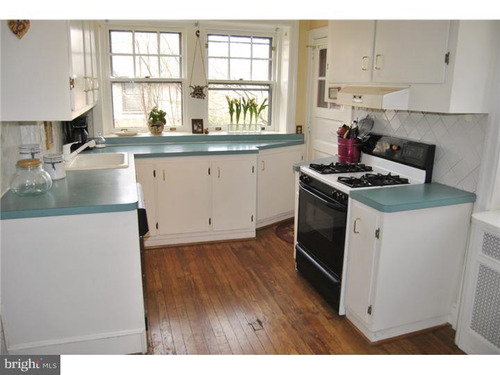 717 Kenmare Road Bala Cynwyd, PA 19004 - Photo 8 of 20 Kitchen