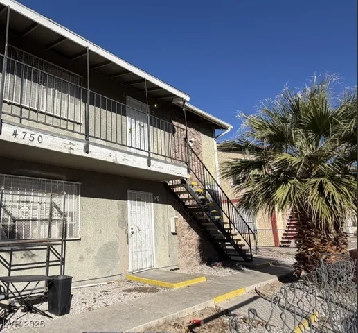 $1,250 | 4750 Thunderbolt Avenue, Unit 3, Las Vegas, NV 89115