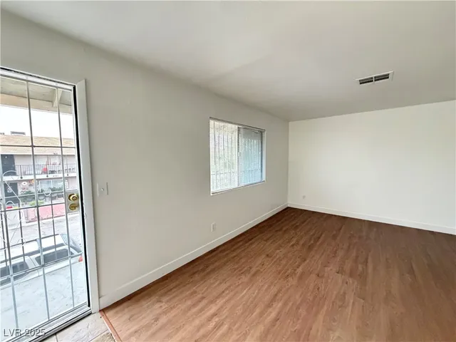 $1,250 | 4750 Thunderbolt Avenue, Unit 3, Las Vegas, NV 89115