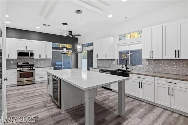 $4,250 | 4630 Laguna Vista Street, Las Vegas, NV 89147