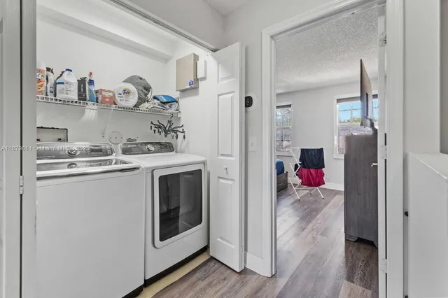 $399,999 | 8532 West Southgate Shores Circle, Tamarac, FL 33321