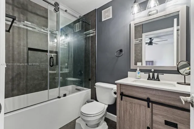 $399,999 | 8532 West Southgate Shores Circle, Tamarac, FL 33321