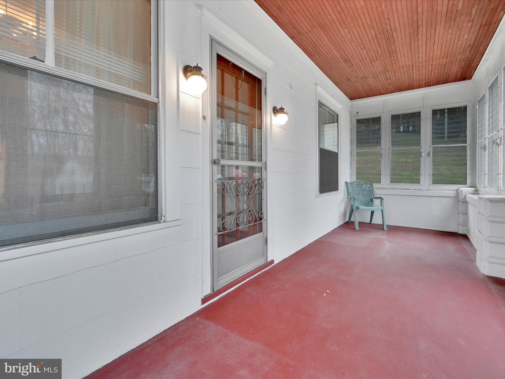 53 Ridge Avenue Coatesville, PA 19320 - Photo 21 of 28 Screened Porch
