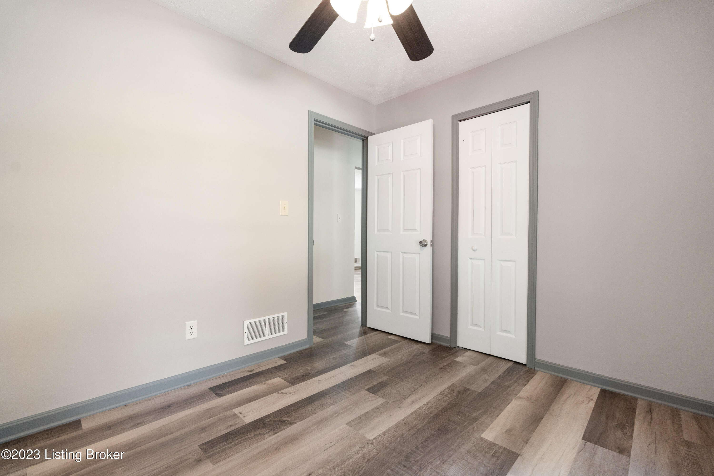 7305 Grannel Road Louisville, KY 40214 - Photo 15 of 39 26-print-7305 Grannel Rd-26