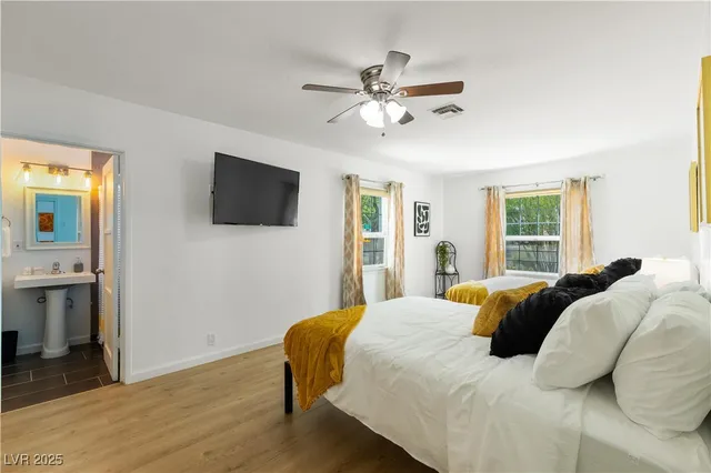 $2,800 | 1013 Francis Avenue, Las Vegas, NV 89104