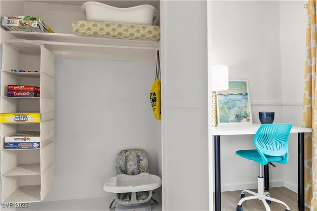 $2,800 | 1013 Francis Avenue, Las Vegas, NV 89104