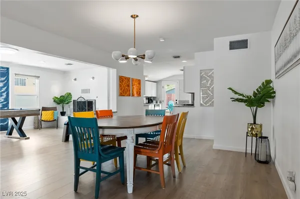 $2,888 | 1013 Francis Avenue, Las Vegas, NV 89104