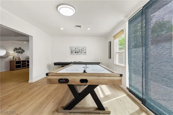 $2,888 | 1013 Francis Avenue, Las Vegas, NV 89104