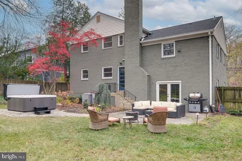 $1,195,000 | 9817 Fernwood Road, Bethesda, MD 20817