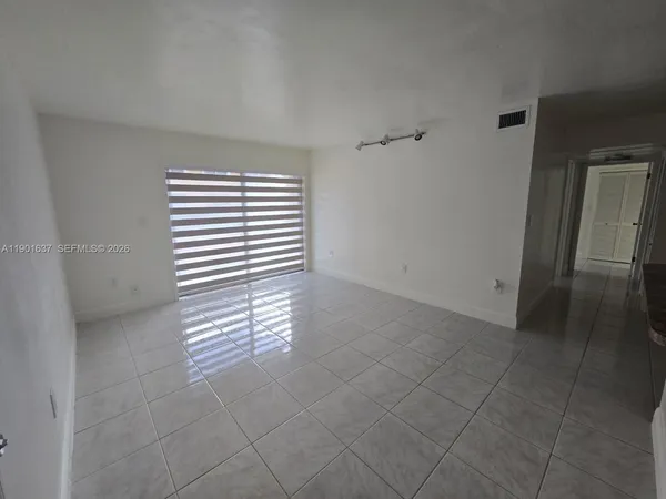 $2,250 | 15620 Southwest 80th Street, Unit H107, Miami, FL 33193