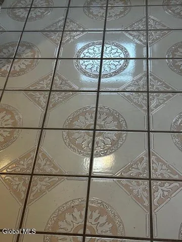 $250,000 | 26 School Street, Pittstown, NY 12094