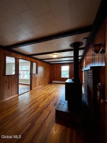 $250,000 | 26 School Street, Pittstown, NY 12094