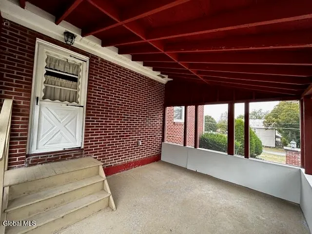 $250,000 | 26 School Street, Pittstown, NY 12094