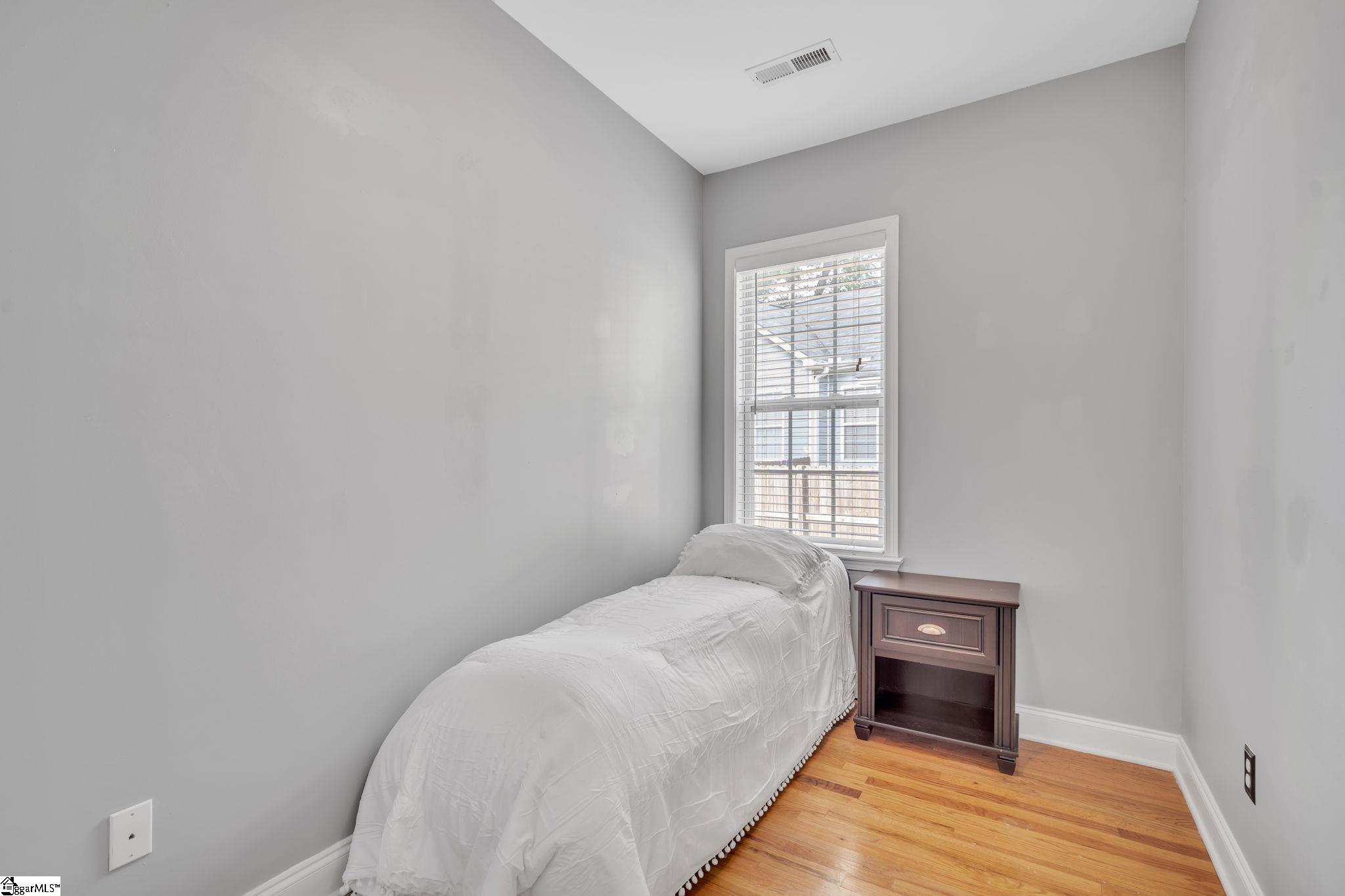 103 Ragon Lane Greenville, SC 29609 - Photo 13 of 25 Gallery Image 13