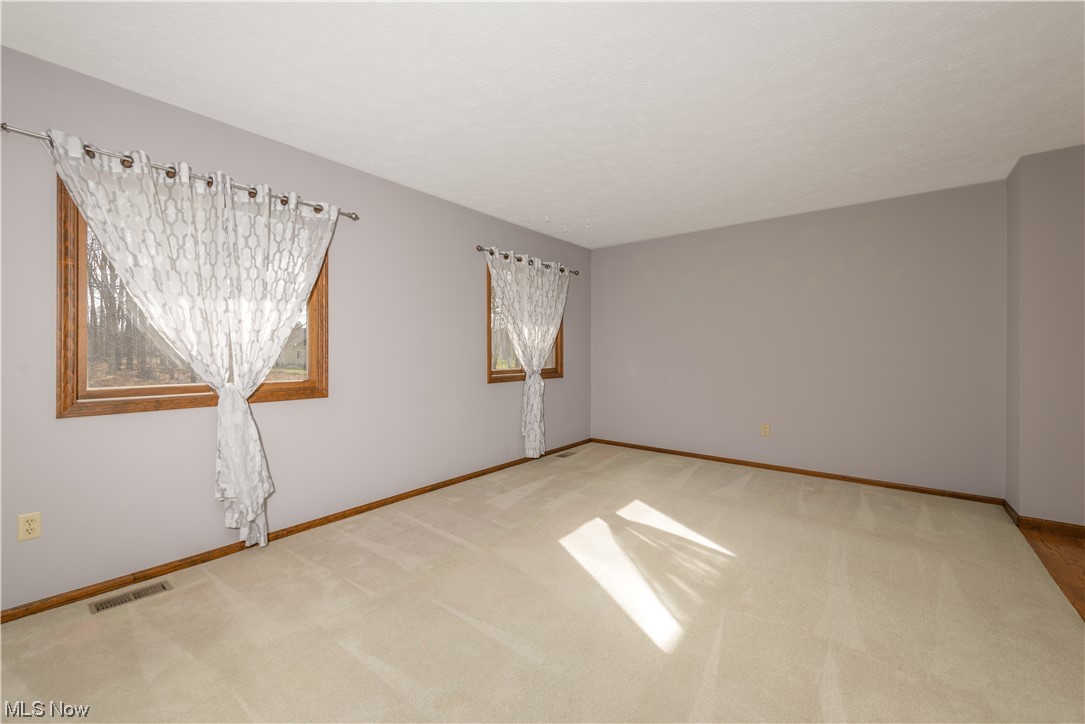 7801 Diagonal Road Streetsboro, OH 44241 - Photo 4 of 29 Gallery Image 4