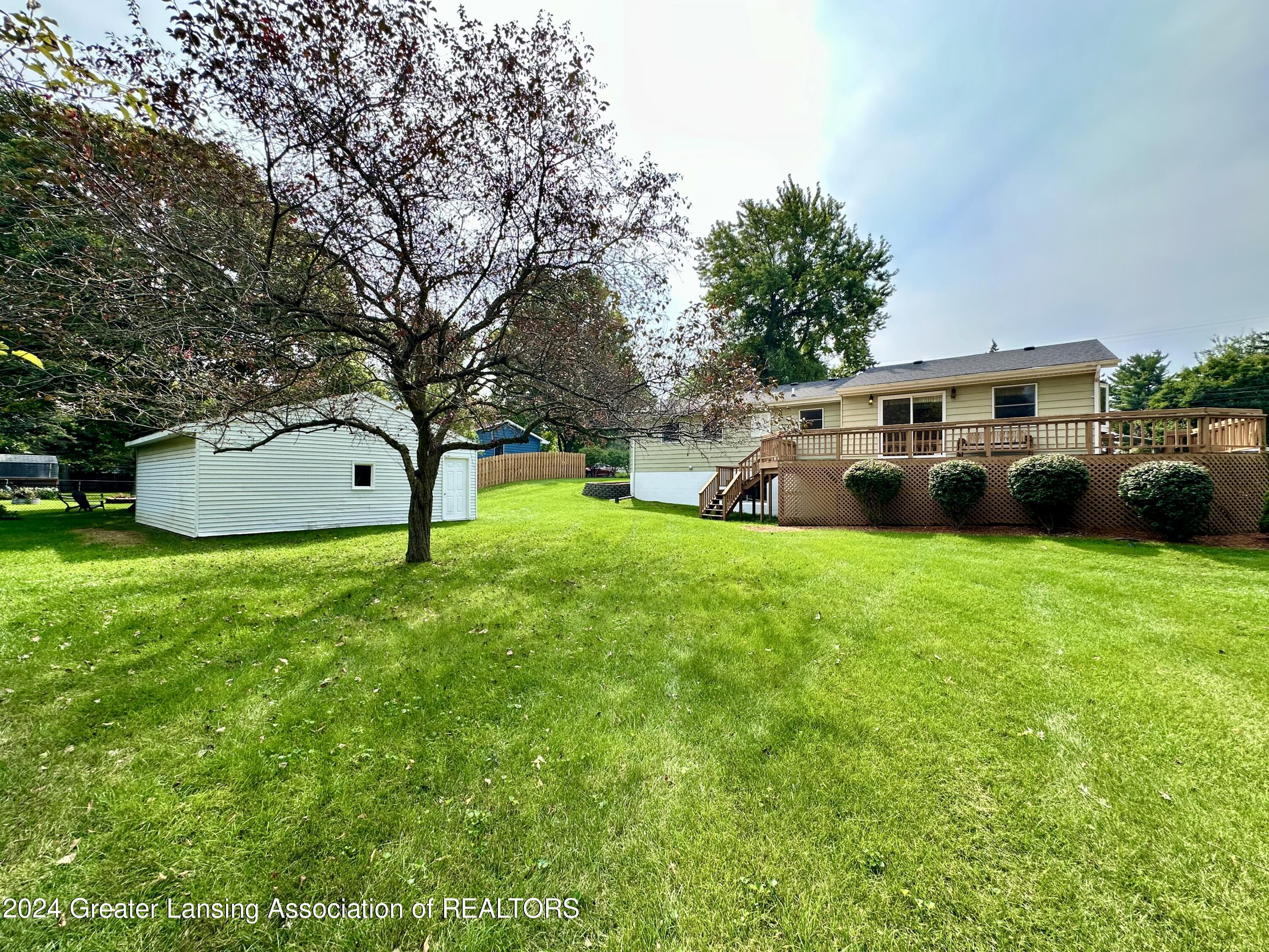 2009 Wabash Road Lansing, MI 48910 - Photo 49 of 50 IMG_8035